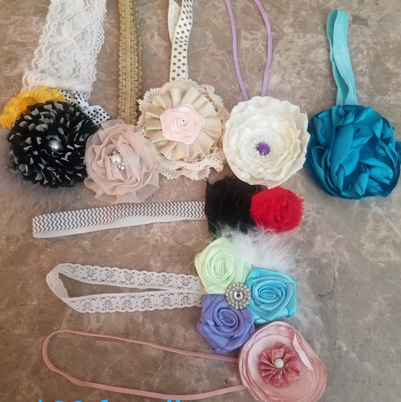 Baby/Toddler Bows - Picture 1 of 1